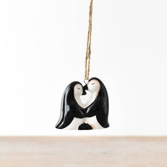 Penguin couple hanging ornament , 7cm