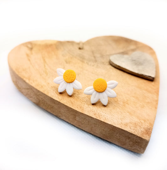 Daisy Earring Studs